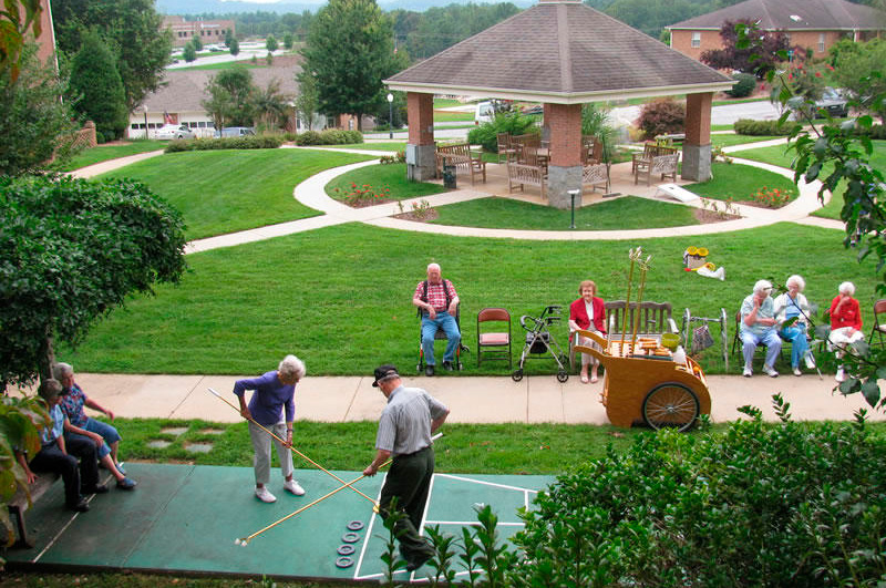 A friendly shuffleboard match
